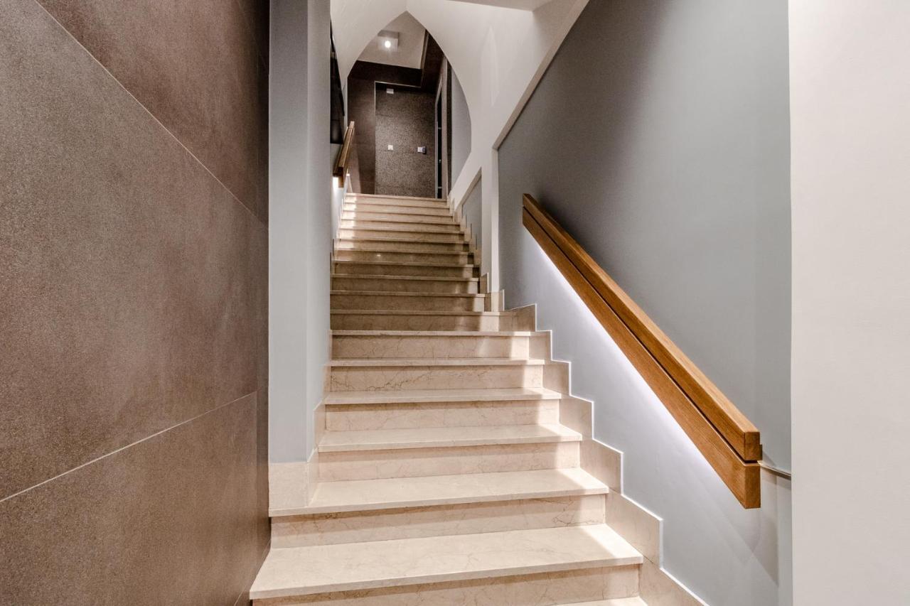 Ugo Bassi Apartments Болонья Екстер'єр фото