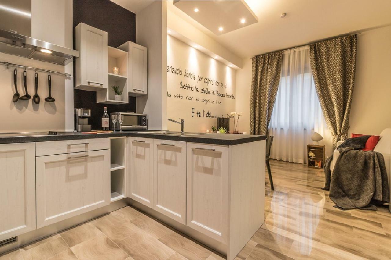 Ugo Bassi Apartments Болонья Екстер'єр фото
