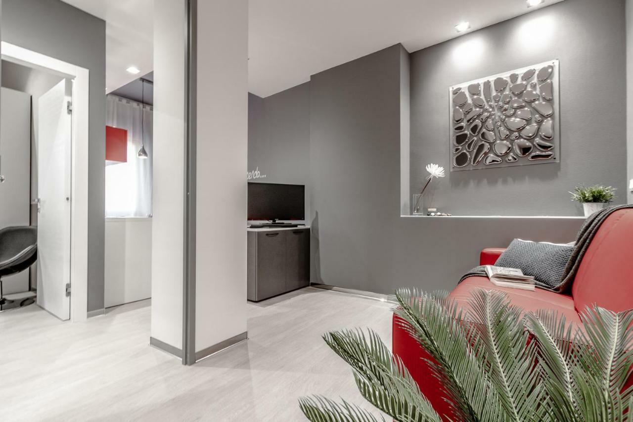 Ugo Bassi Apartments Болонья Екстер'єр фото